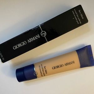 Giorgio Armani Face Fabric Second Skin Makeup